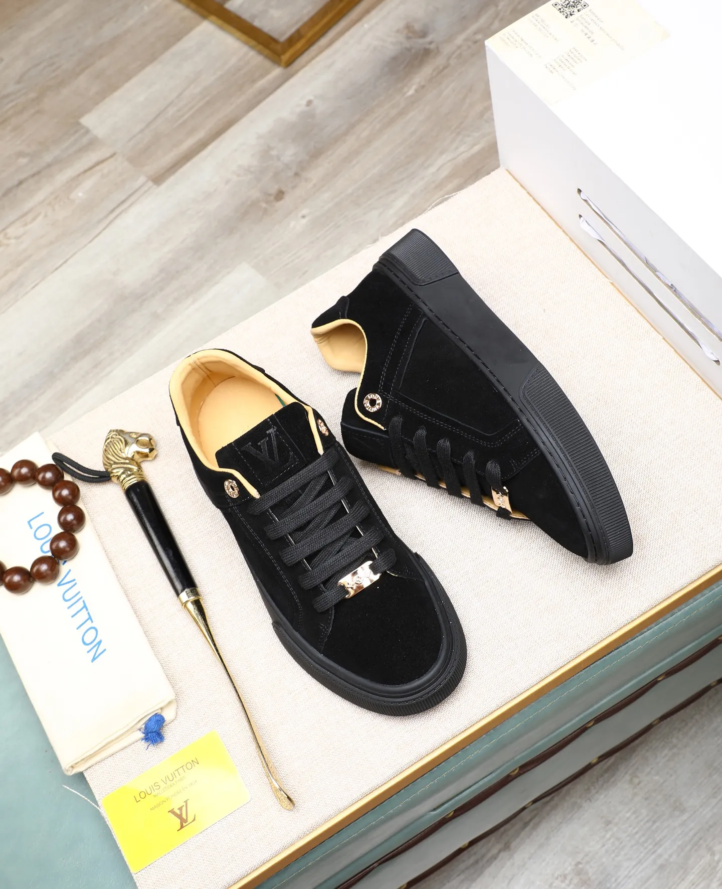 Men's shoes 💰460 [LV～] Men's casual shoes 2025z cabinet sales simultaneously 🔶Size: 38-44 #️⃣ 🔷3 colors🔜The upper is made of multi-material splicing➕cow leather lining, comfortable and breathable, sole: original comfortable and wear-resistant outsole, ⚠️real thing📱photographed🎬real thing is better📢📢📢
